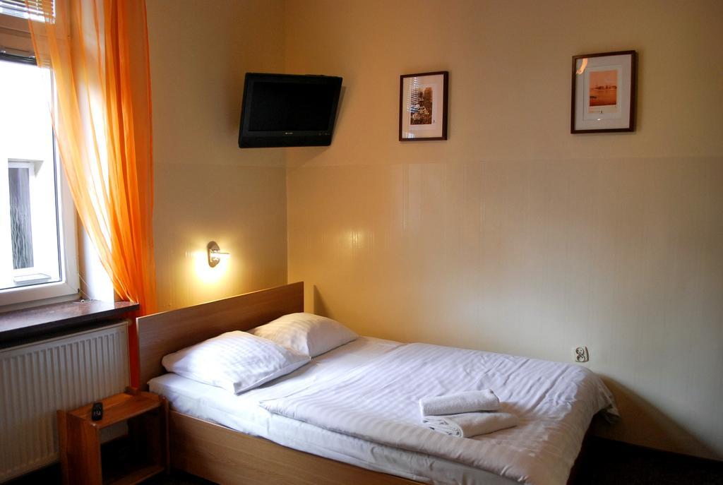Aparthotel Kadetus 크라쿠프 외부 사진