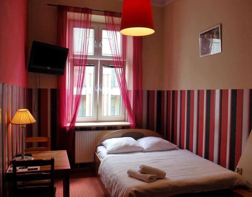 Aparthotel Kadetus 크라쿠프 외부 사진