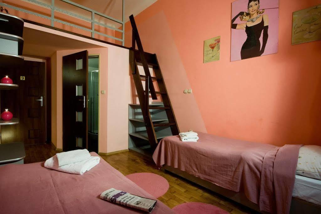 Aparthotel Kadetus 크라쿠프 외부 사진